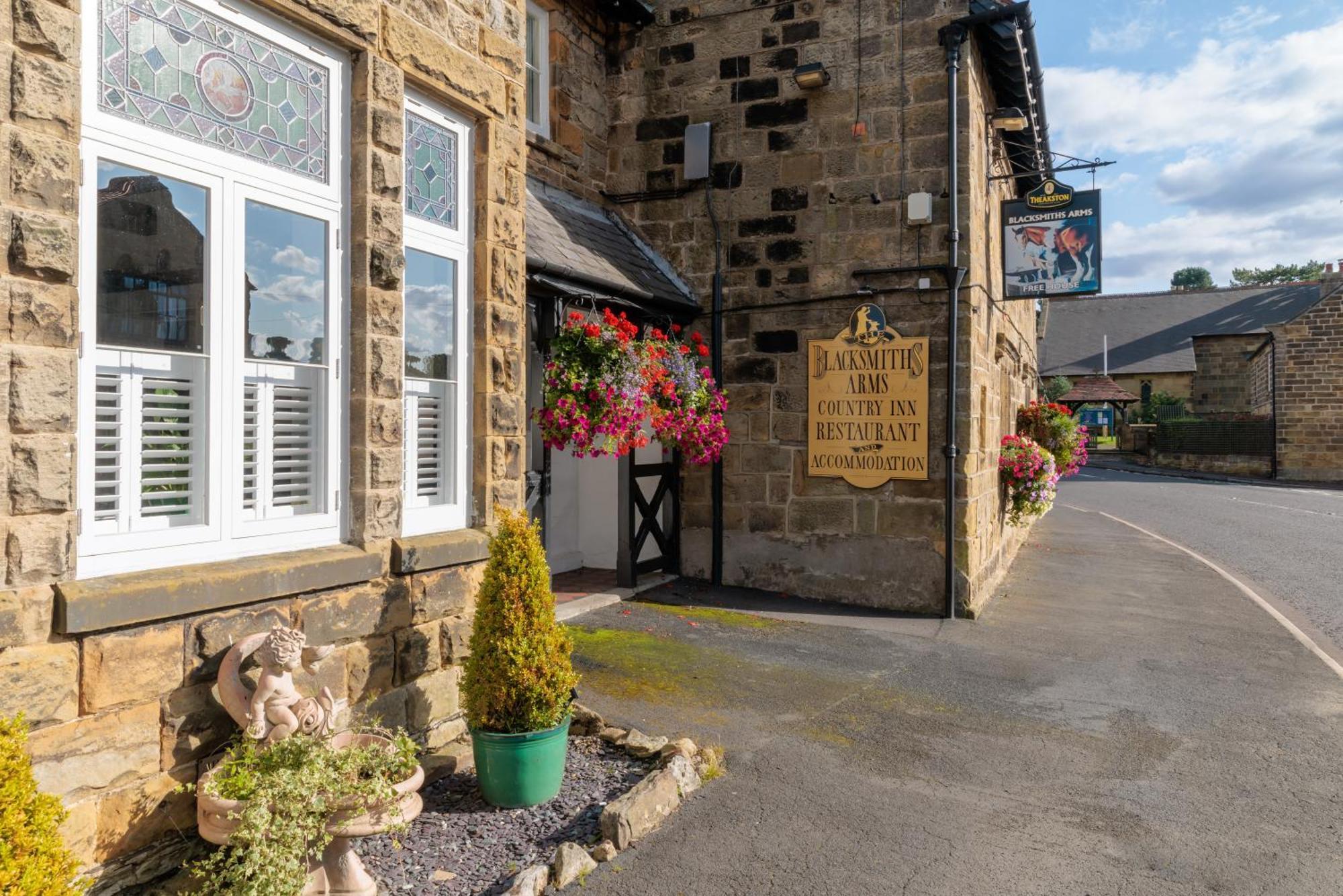 Blacksmiths Arms Inn Scarborough Exterior photo